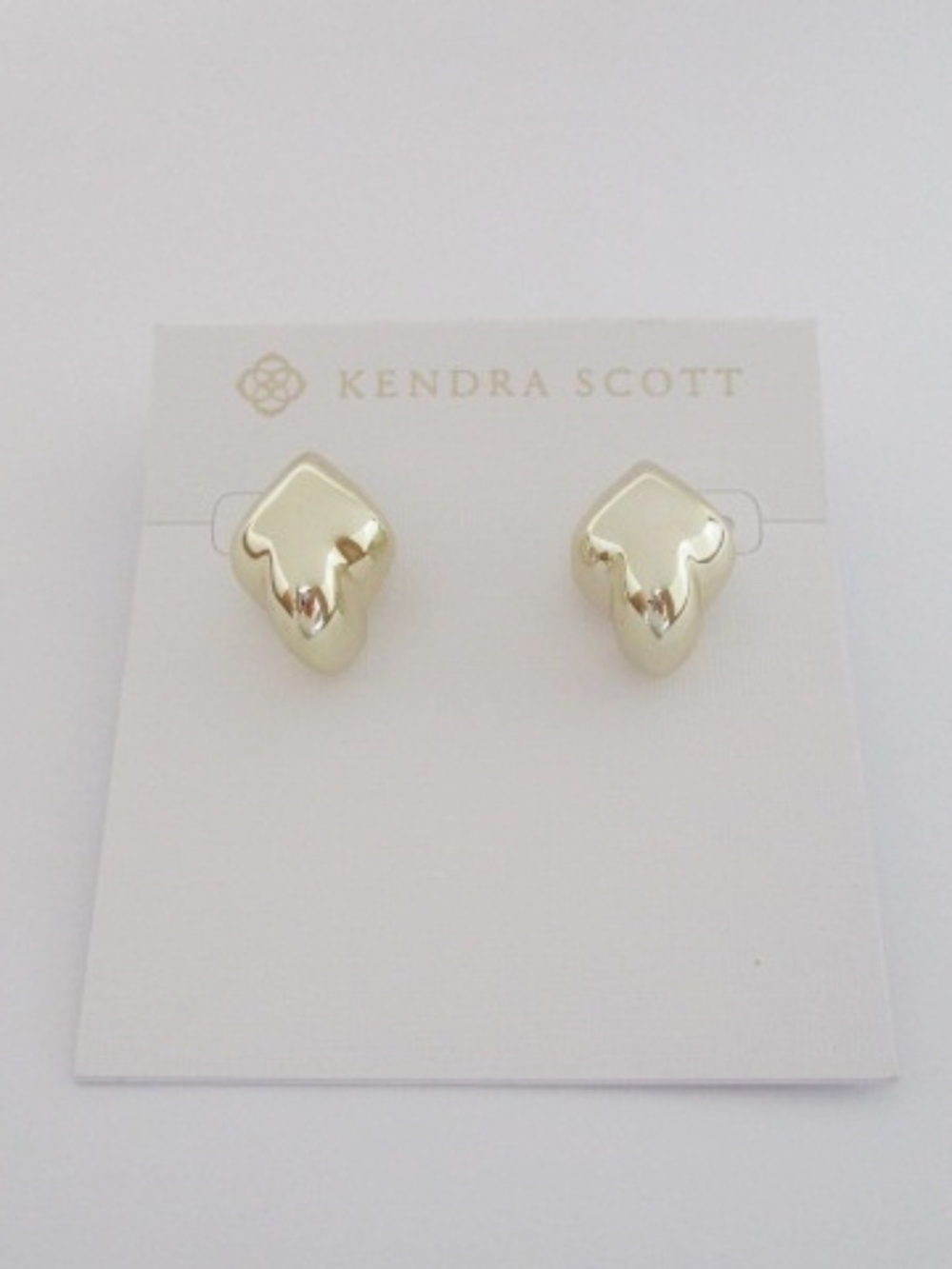 KENDRA SCOTT- Adeline Gold Metal Stud Earrings